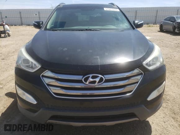 ✅ 2015 Hyundai Santa Fe • VIN: 5XYZW4LA6FG269611 • Лот: 51587024. Опубликован ранее на Copart с пробегом 139 100 миль. Бесплатный доступ к архиву аукционных продаж из США и подробный отчёт об истории автомобиля на DreamBid. Изображение 5.