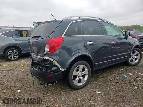 ✅ 2014 Chevrolet Captiva Sport LTZ • VIN: 3GNAL4EK1ES587846 • Lot: 56783655. Wystawiony na Copart z przebiegiem 127 734 mil. Bezpłatny archiwum sprzedaży aukcyjnych z USA i szczegółowy raport historii pojazdu na DreamBid. Zdjęcie 14.