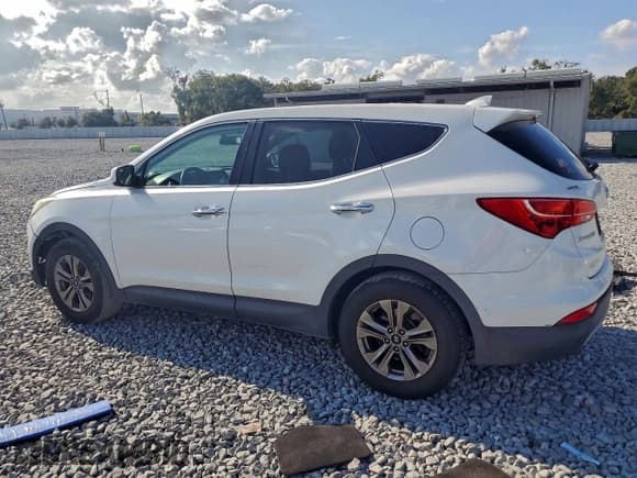 ✅ 2016 Hyundai Santa Fe • VIN: 5XYZT3LB0GG352299 • Лот: 93653065. Опубликован ранее на Copart с пробегом 68 804 миль. Бесплатный доступ к архиву аукционных продаж из США и подробный отчёт об истории автомобиля на DreamBid. Изображение 2.