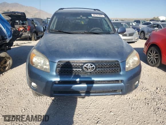 ✅ 2008 Toyota RAV4 Sport • VIN: JTMZD32V085092165 • Lot: 68791825. Listed on Copart with 164,174 mi. Free auction sales archive from the USA and detailed vehicle history report at DreamBid. Image 5.