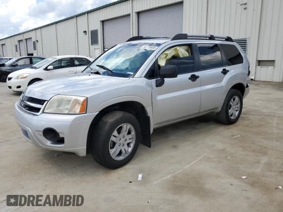 ✅ 2008 Mitsubishi Endeavor LS • VIN: 4A4MN21S18E016875 • Lot: 52778695. Listed on Copart with 245,091 mi. Free auction sales archive from the USA and detailed vehicle history report at DreamBid. Image 1.