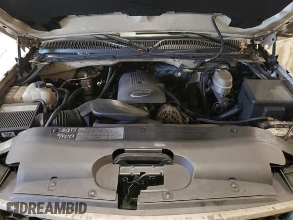 ✅ 2006 Chevrolet Silverado 2500HD LT2 • VIN: 1GCHK23U06F175913 • Lot: 72050815. Wystawiony na Copart z przebiegiem 138 242 mil. Bezpłatny archiwum sprzedaży aukcyjnych z USA i szczegółowy raport historii pojazdu na DreamBid. Zdjęcie 11.