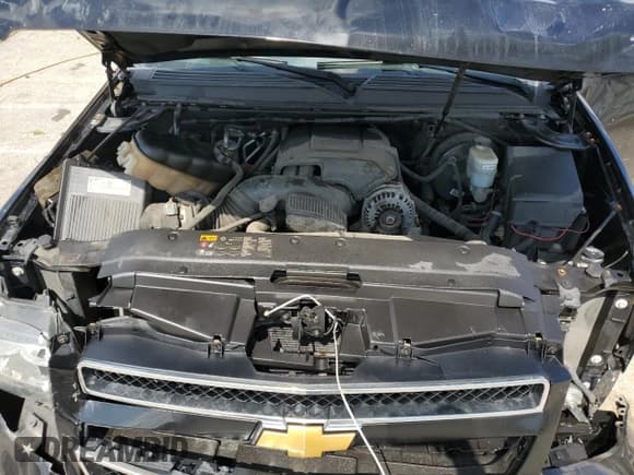 ✅ 2012 Chevrolet Suburban LT • VIN: 1GNSKJE7XCR261755 • Lot: 64262524. Wystawiony na Copart z przebiegiem 177 818 mil. Bezpłatny archiwum sprzedaży aukcyjnych z USA i szczegółowy raport historii pojazdu na DreamBid. Zdjęcie 13.