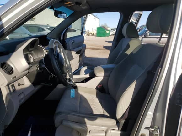 2013 Honda Pilot LX с VIN 5FNYF4H28DB001354, выставлен на аукционе Copart как лот 87485435 с пробегом 141 779 миль миль и Списание • Salvage title. История ставок и продаж доступна на DreamBid. Изображение 7.