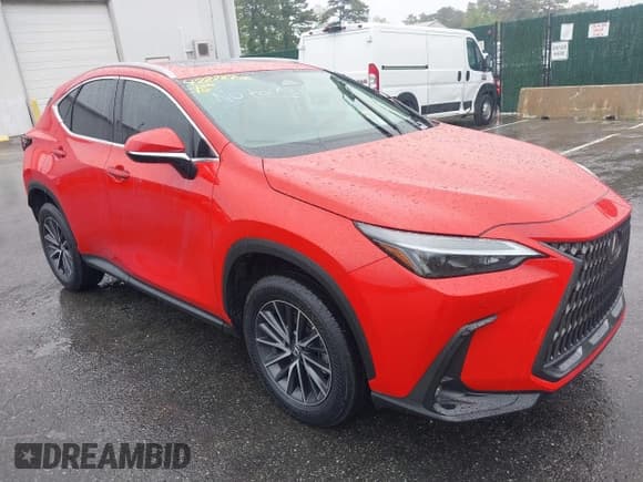 ✅ 2024 Lexus NX 350 Premium • VIN: 2T2GGCEZXRC044024 • Lot: 42278940. Wystawiony na IAAI z przebiegiem 11 388 mil. Bezpłatny archiwum sprzedaży aukcyjnych z USA i szczegółowy raport historii pojazdu na DreamBid. Zdjęcie 1.