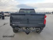 ✅ 2020 Chevrolet Silverado 1500 Custom • VIN: 1GCRWBEF9LZ258712 • Lot: 42992025. Wystawiony na Copart z przebiegiem 61 300 mil. Bezpłatny archiwum sprzedaży aukcyjnych z USA i szczegółowy raport historii pojazdu na DreamBid. Zdjęcie 6.