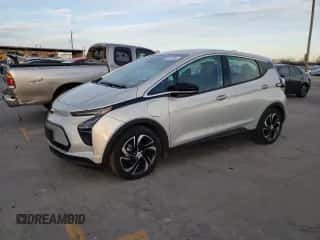 2023 Chevrolet Bolt EV 2LT с VIN 1G1FX6S00P4143662, выставлен на аукционе Copart как лот 38967864 с пробегом 12 742 миль миль и . История ставок и продаж доступна на DreamBid. Изображение 1.