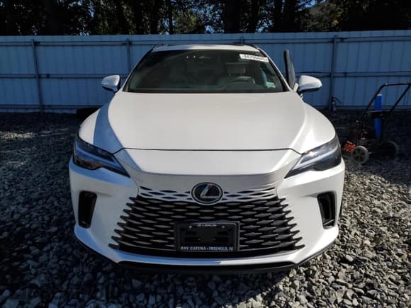 ✅ 2024 Lexus RX 350 Premium • VIN: 2T2BAMCA0RC087995 • Lot: 84790445. Wystawiony na Copart z przebiegiem 9 726 mil. Bezpłatny archiwum sprzedaży aukcyjnych z USA i szczegółowy raport historii pojazdu na DreamBid. Zdjęcie 5.