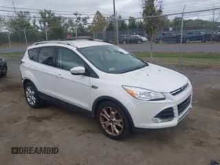 ✅ 2014 Ford Escape Titanium • VIN: 1FMCU0J95EUC34550 • Лот: 43414967. Опубликован ранее на IAAI с пробегом 156 799 миль. Бесплатный доступ к архиву аукционных продаж из США и подробный отчёт об истории автомобиля на DreamBid. Изображение 1.