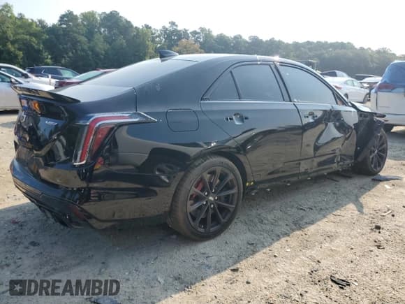 ✅ 2022 Cadillac CT4-V • VIN: 1G6D75RPXN0410986 • Lot: 64045704. Listed on Copart with 12,860 mi. Free auction sales archive from the USA and detailed vehicle history report at DreamBid. Image 3.