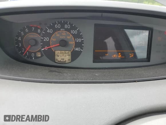 ✅ 2005 Nissan Quest • VIN: 5N1BV28U65N123322 • Лот: 54892815. Опубликован ранее на Copart с пробегом 238 069 миль. Бесплатный доступ к архиву аукционных продаж из США и подробный отчёт об истории автомобиля на DreamBid. Изображение 9.