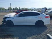 ✅ 2017 Kia Optima • VIN: KNAGT4LC6H5005881 • Lot: 42106570. Wystawiony na IAAI z przebiegiem 120 397 mil. Bezpłatny archiwum sprzedaży aukcyjnych z USA i szczegółowy raport historii pojazdu na DreamBid. Zdjęcie 14.