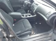 ✅ 2015 Nissan Altima S • VIN: 1N4AL3AP2FN350336 • Lot: 43183868. Wystawiony na IAAI z przebiegiem 185 741 mil. Bezpłatny archiwum sprzedaży aukcyjnych z USA i szczegółowy raport historii pojazdu na DreamBid. Zdjęcie 5.