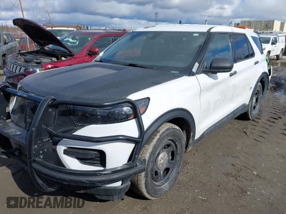 ✅ 2020 Ford Police Interceptor Utility • VIN: 1FM5K8AB2LGA83906 • Lot: 42014314. Wystawiony na IAAI z przebiegiem 82 851 mil. Bezpłatny archiwum sprzedaży aukcyjnych z USA i szczegółowy raport historii pojazdu na DreamBid. Zdjęcie 2.