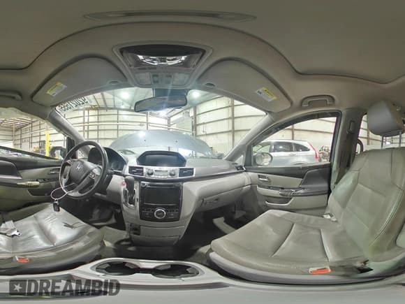 ✅ 2014 Honda Odyssey EX-L • VIN: 5FNRL5H64EB041390 • Lot: 92021555. Listed on Copart with 201,147 mi. Free auction sales archive from the USA and detailed vehicle history report at DreamBid. Image 15.