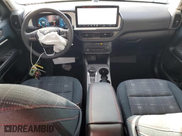 ✅ 2025 Ford Bronco Sport Heritage • VIN: 3FMCR9GN2SRF32907 • Lot: 92289595. Listed on Copart with 289 mi. Free auction sales archive from the USA and detailed vehicle history report at DreamBid. Image 8.