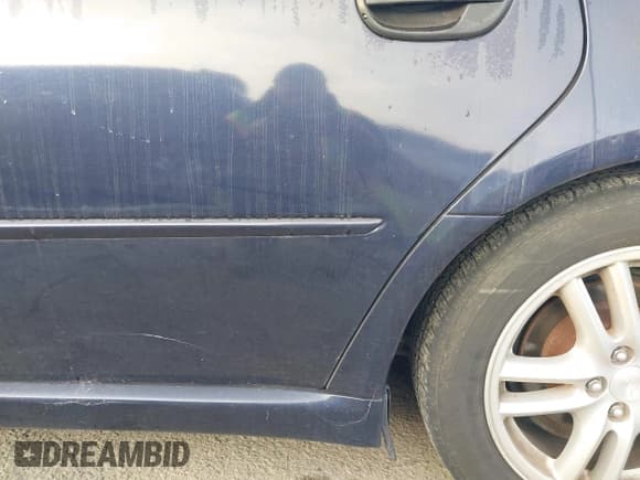 ✅ 2005 Subaru Legacy Limited • VIN: 4S3BL626757213059 • Lot: 43785854. Wystawiony na IAAI z przebiegiem 243 278 mil. Bezpłatny archiwum sprzedaży aukcyjnych z USA i szczegółowy raport historii pojazdu na DreamBid. Zdjęcie 12.