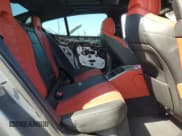 ✅ 2022 BMW 8 Series 840i • VIN: WBAGV2C05NCJ40779 • Lot: 70384605. Wystawiony na Copart z przebiegiem 84 190 mil. Bezpłatny archiwum sprzedaży aukcyjnych z USA i szczegółowy raport historii pojazdu na DreamBid. Zdjęcie 10.