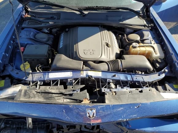 ✅ 2010 Dodge Challenger R/T Classic • VIN: 2B3CJ5DT1AH151861 • Lot: 77094884. Wystawiony na Copart z przebiegiem 81 055 mil. Bezpłatny archiwum sprzedaży aukcyjnych z USA i szczegółowy raport historii pojazdu na DreamBid. Zdjęcie 11.