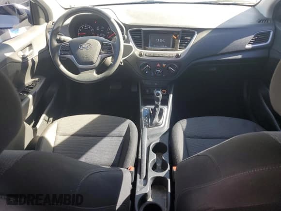 ✅ 2020 Hyundai Accent SE • VIN: 3KPC24A63LE092864 • Лот: 85392955. Опубликован ранее на Copart с пробегом 141 366 миль. Бесплатный доступ к архиву аукционных продаж из США и подробный отчёт об истории автомобиля на DreamBid. Изображение 8.