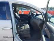 ✅ 2014 Honda Odyssey EX-L • VIN: 5FNRL5H62EB114336 • Lot: 43280669. Wystawiony na IAAI z przebiegiem 101 271 mil. Bezpłatny archiwum sprzedaży aukcyjnych z USA i szczegółowy raport historii pojazdu na DreamBid. Zdjęcie 5.