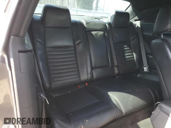 ✅ 2012 Dodge Challenger R/T Plus • VIN: 2C3CDYBT3CH269895 • Lot: 46475075. Wystawiony na Copart z przebiegiem 203 181 mil. Bezpłatny archiwum sprzedaży aukcyjnych z USA i szczegółowy raport historii pojazdu na DreamBid. Zdjęcie 10.