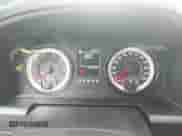 2024 Ram 1500 SLT z VIN 1C6RR6GG2RS135931, wystawiony jako IAAI lot #42509523 z przebiegiem 27 074 mil mil oraz . Historia ofert i sprzedaży dostępna na DreamBid. Obrazek 7.