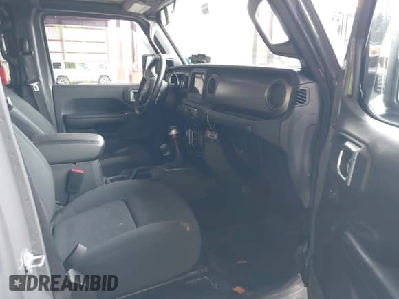 ✅ 2021 Jeep Wrangler Unlimited Sport S • VIN: 1C4HJXDG2MW542087 • Лот: 41893734. Опубликован ранее на IAAI с пробегом 57 000 миль. Бесплатный доступ к архиву аукционных продаж из США и подробный отчёт об истории автомобиля на DreamBid. Изображение 5.