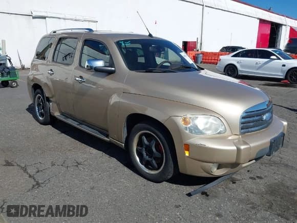 ✅ 2006 Chevrolet HHR LT • VIN: 3GNDA23P56S652060 • Lot: 40451532. Listed on IAAI with 158,127 mi. Free auction sales archive from the USA and detailed vehicle history report at DreamBid. Image 1.