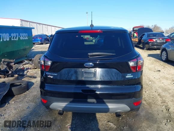 ✅ 2017 Ford Escape SE • VIN: 1FMCU0GD7HUC59045 • Lot: 41304143. Wystawiony na IAAI z przebiegiem 125 809 mil. Bezpłatny archiwum sprzedaży aukcyjnych z USA i szczegółowy raport historii pojazdu na DreamBid. Zdjęcie 16.