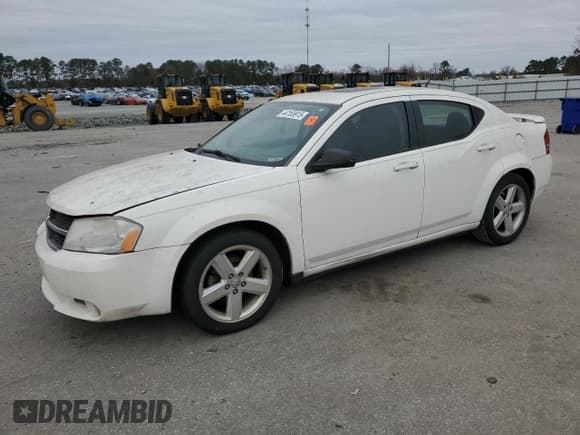 ✅ 2008 Dodge Avenger SXT • VIN: 1B3LC56RX8N640739 • Лот: 44155915. Опубликован ранее на Copart с пробегом 108 843 миль. Бесплатный доступ к архиву аукционных продаж из США и подробный отчёт об истории автомобиля на DreamBid. Изображение 1.