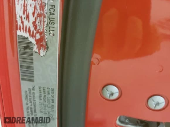 ✅ 2020 Dodge Challenger R/T Scat Pack • VIN: 2C3CDZFJ9LH181139 • Lot: 61235923. Wystawiony na Copart z przebiegiem 41 055 mil. Bezpłatny archiwum sprzedaży aukcyjnych z USA i szczegółowy raport historii pojazdu na DreamBid. Zdjęcie 12.