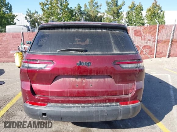 ✅ 2023 Jeep Grand Cherokee Altitude • VIN: 1C4RJJAG5P8902385 • Лот: 43567192. Опубликован ранее на IAAI с пробегом 12 199 миль. Бесплатный доступ к архиву аукционных продаж из США и подробный отчёт об истории автомобиля на DreamBid. Изображение 16.