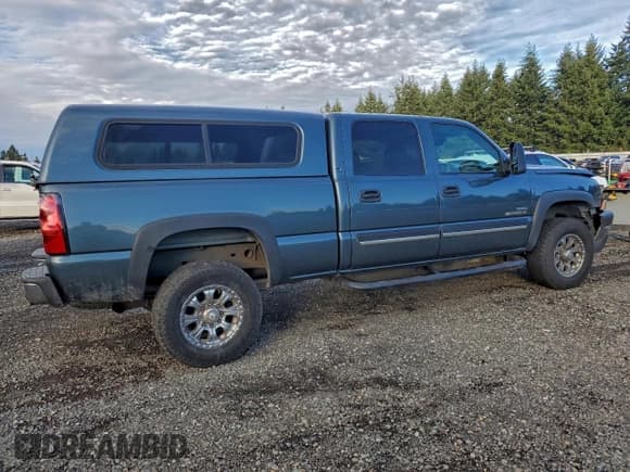 ✅ 2007 Chevrolet Silverado 2500HD LT1 • VIN: 1GCHK23DX7F149028 • Лот: 94741565. Опубликован ранее на Copart с пробегом 207 301 миль. Бесплатный доступ к архиву аукционных продаж из США и подробный отчёт об истории автомобиля на DreamBid. Изображение 3.