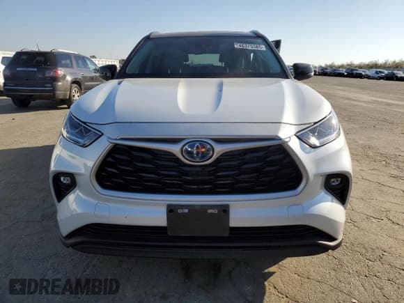 ✅ 2023 Toyota Highlander Hybrid Bronze Edition • VIN: 5TDABRCHXPS567053 • Lot: 46375385. Wystawiony na Copart z przebiegiem 23 287 mil. Bezpłatny archiwum sprzedaży aukcyjnych z USA i szczegółowy raport historii pojazdu na DreamBid. Zdjęcie 5.