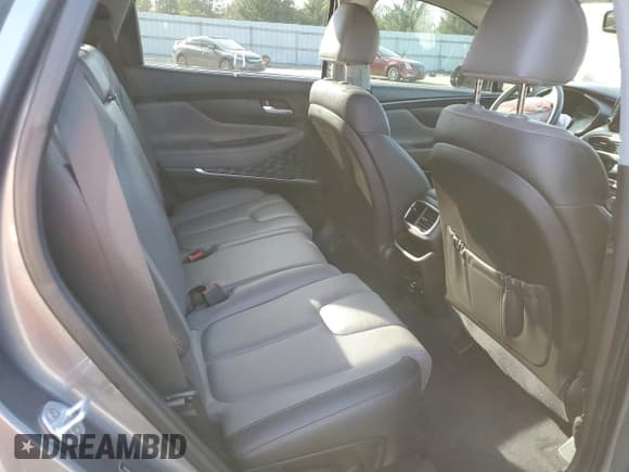 ✅ 2019 Hyundai Santa Fe Ultimate • VIN: 5NMS5CAA1KH099269 • Лот: 73925033. Опубликован ранее на Copart с пробегом 46 153 миль. Бесплатный доступ к архиву аукционных продаж из США и подробный отчёт об истории автомобиля на DreamBid. Изображение 10.
