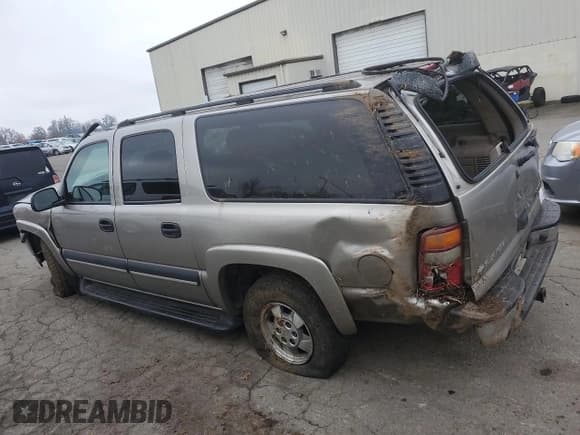 ✅ 2003 Chevrolet Suburban LT • VIN: 3GNFK16TX3G234603 • Лот: 88695955. Опубликован ранее на Copart с пробегом 143 745 миль. Бесплатный доступ к архиву аукционных продаж из США и подробный отчёт об истории автомобиля на DreamBid. Изображение 2.