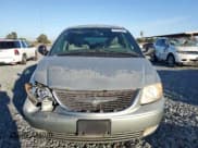 ✅ 2003 Chrysler Town & Country Limited • VIN: 2C8GP64L73R158488 • Lot: 87424475. Listed on Copart with 165,774 mi. Free auction sales archive from the USA and detailed vehicle history report at DreamBid. Image 5.