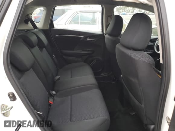 ✅ 2020 Honda Fit LX • VIN: 3HGGK5H46LM702033 • Lot: 84004605. Listed on Copart with 232,335 mi. Free auction sales archive from the USA and detailed vehicle history report at DreamBid. Image 10.