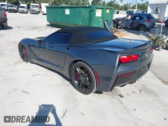 2014 Chevrolet Corvette Z51 3LT z VIN 1G1YL3D70E5110276, wystawiony jako IAAI lot #42763659 z przebiegiem 53 007 mil mil oraz . Historia ofert i sprzedaży dostępna na DreamBid. Obrazek 3.
