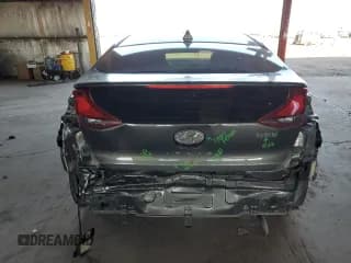 ✅ 2022 Hyundai Ioniq SE • VIN: KMHC75LC1NU282723 • Lot: 69860164. Wystawiony na Copart z przebiegiem 57 208 mil. Bezpłatny archiwum sprzedaży aukcyjnych z USA i szczegółowy raport historii pojazdu na DreamBid. Zdjęcie 6.