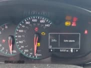 ✅ 2022 Chevrolet Trax LT • VIN: KL7CJPSM9NB507961 • Lot: 42249858. Wystawiony na IAAI z przebiegiem 53 737 mil. Bezpłatny archiwum sprzedaży aukcyjnych z USA i szczegółowy raport historii pojazdu na DreamBid. Zdjęcie 7.