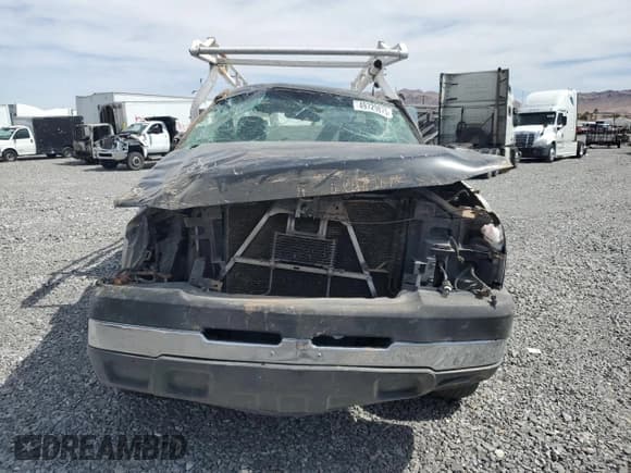 ✅ 2005 Chevrolet Silverado 2500HD Work Truck • VIN: 1GBHC24U95E240875 • Lot: 49729875. Wystawiony na Copart z przebiegiem Nie podano. Bezpłatny archiwum sprzedaży aukcyjnych z USA i szczegółowy raport historii pojazdu na DreamBid. Zdjęcie 5.