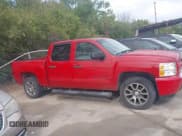 ✅ 2008 Chevrolet Silverado 1500 1LT • VIN: 2GCEC13J681148757 • Lot: 43469479. Wystawiony na IAAI z przebiegiem 236 553 mil. Bezpłatny archiwum sprzedaży aukcyjnych z USA i szczegółowy raport historii pojazdu na DreamBid. Zdjęcie 13.