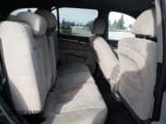 ✅ 2008 Hyundai Santa Fe SE • VIN: 5NMSH73EX8H209503 • Lot: 80155114. Listed on Copart with 275,628 mi. Free auction sales archive from the USA and detailed vehicle history report at DreamBid. Image 11.