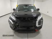 ✅ 2023 Mitsubishi Outlander ES • VIN: JA4ARUAU1PU011993 • Lot: 87361315. Wystawiony na Copart z przebiegiem 57 830 mil. Bezpłatny archiwum sprzedaży aukcyjnych z USA i szczegółowy raport historii pojazdu na DreamBid. Zdjęcie 5.