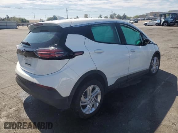 ✅ 2023 Chevrolet Bolt EV 1LT • VIN: 1G1FW6S07P4140549 • Lot: 58144214. Wystawiony na Copart z przebiegiem Nie podano. Bezpłatny archiwum sprzedaży aukcyjnych z USA i szczegółowy raport historii pojazdu na DreamBid. Zdjęcie 3.