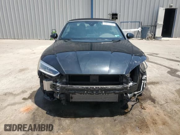 ✅ 2019 Audi A5 Cabriolet Premium • VIN: WAUWNGF55KN003860 • Lot: 57211135. Listed on Copart with 40,023 mi. Free auction sales archive from the USA and detailed vehicle history report at DreamBid. Image 5.