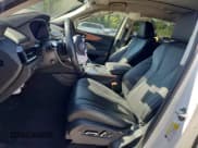 ✅ 2022 Acura MDX Technology • VIN: 5J8YD9H45NL011960 • Лот: 70580115. Опубликован ранее на Copart с пробегом 46 589 миль. Бесплатный доступ к архиву аукционных продаж из США и подробный отчёт об истории автомобиля на DreamBid. Изображение 7.