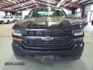 ✅ 2018 Chevrolet Silverado 1500 Custom • VIN: 3GCUKPEC7JG261100 • Лот: 68710964. Опубликован ранее на Copart с пробегом 138 588 миль. Бесплатный доступ к архиву аукционных продаж из США и подробный отчёт об истории автомобиля на DreamBid. Изображение 5.